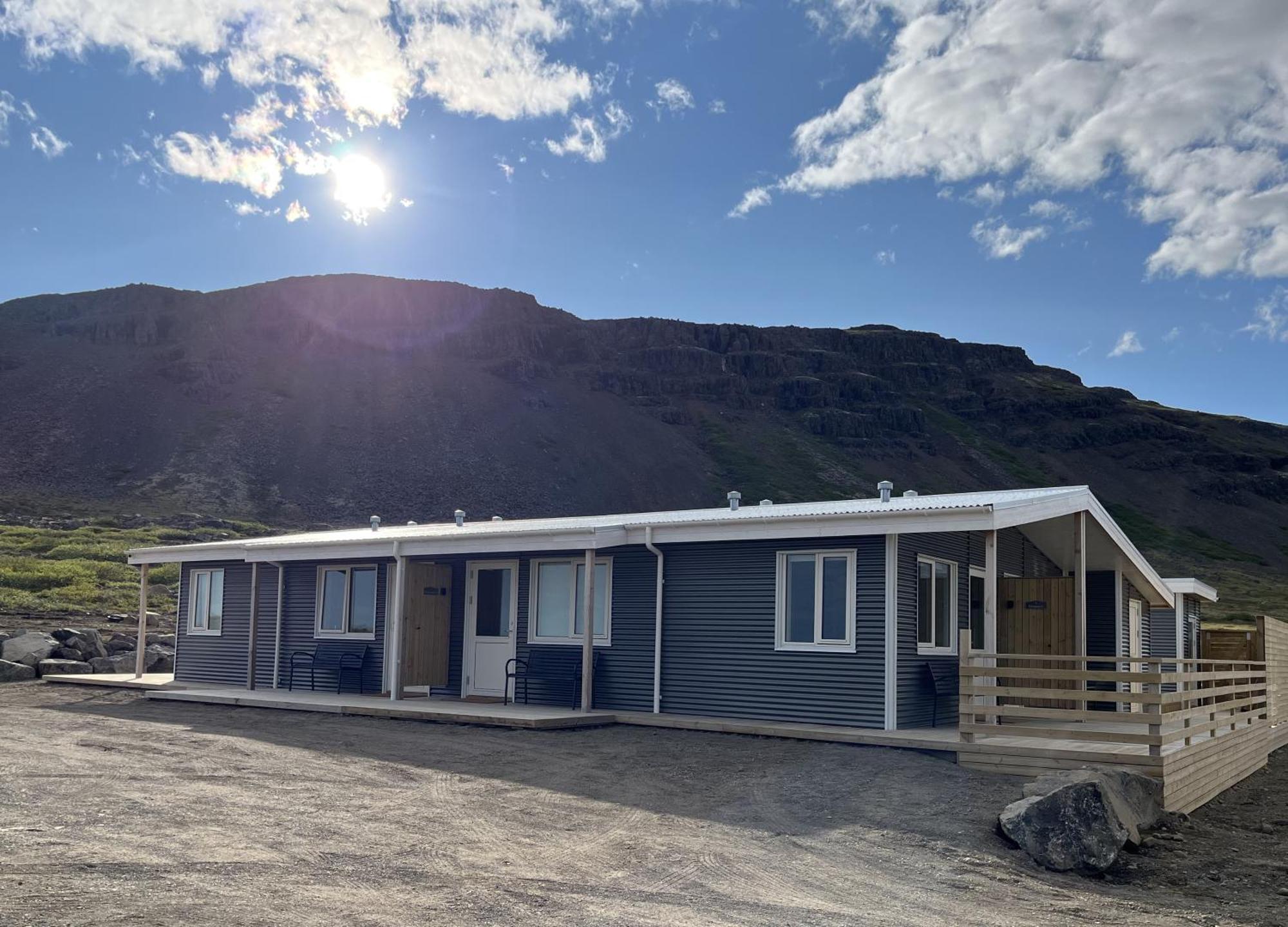 Stroend Guesthouse Hagi  Exterior photo